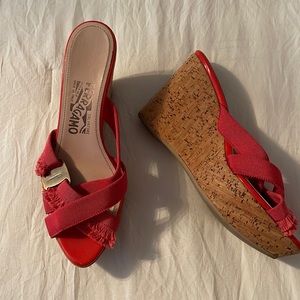 SALVATORE FERRAGAMO CORAL PLATFORMS